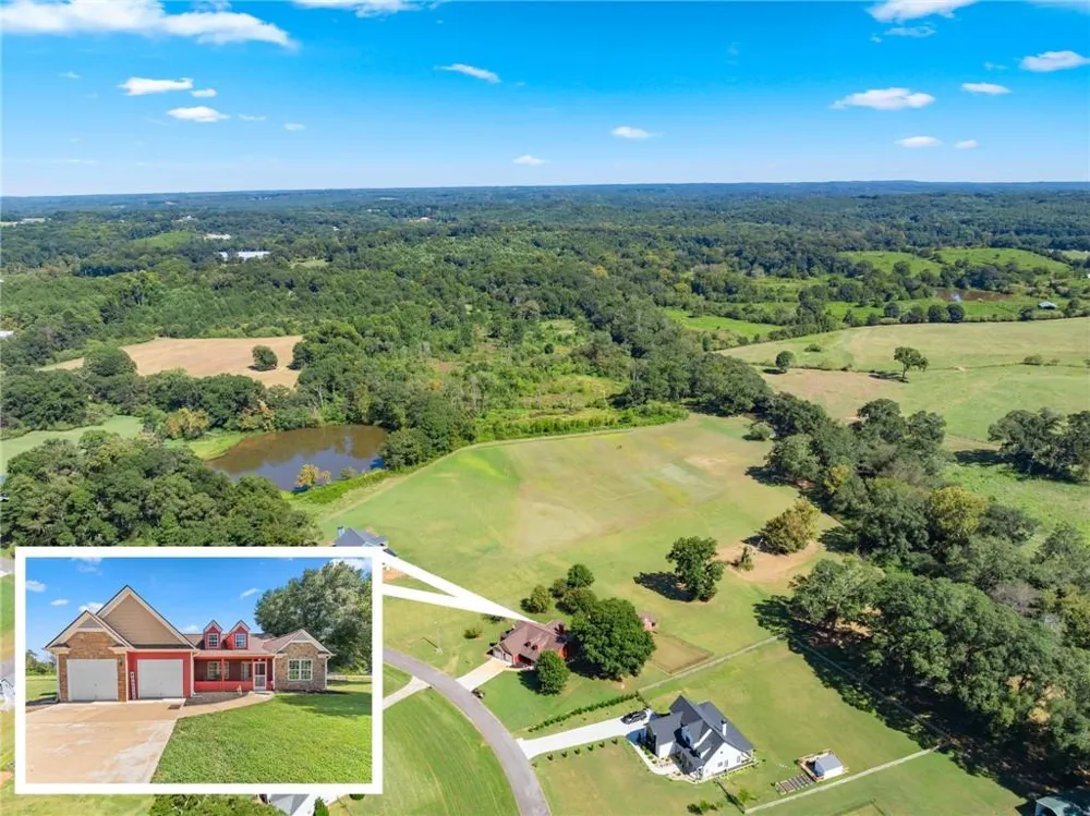 286 Middle Fork Lane Carnesville, GA 30521
