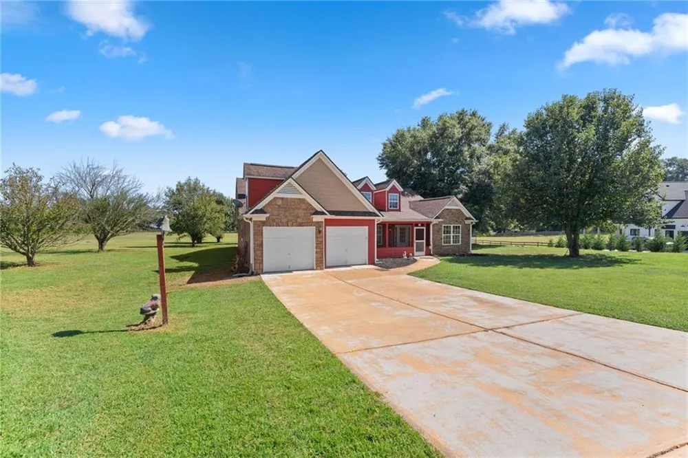 286 Middle Fork Lane Carnesville, GA 30521