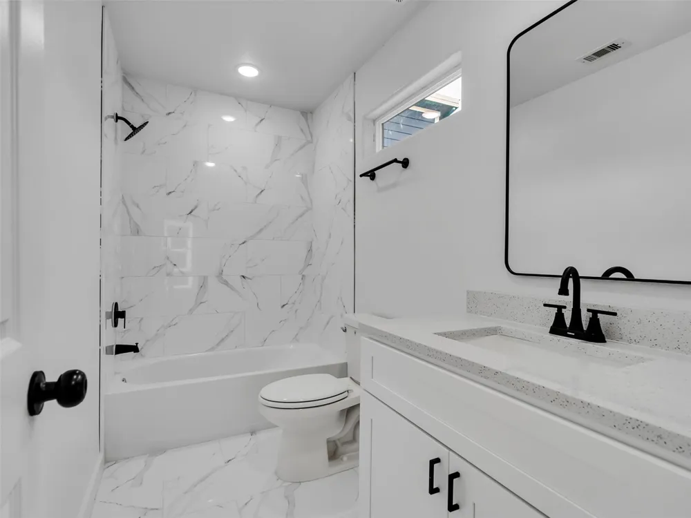 8102 Crestview Unit A/B Drive Houston, TX 77028