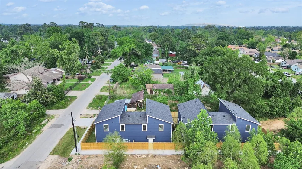 8102 Crestview Unit A/B Drive Houston, TX 77028