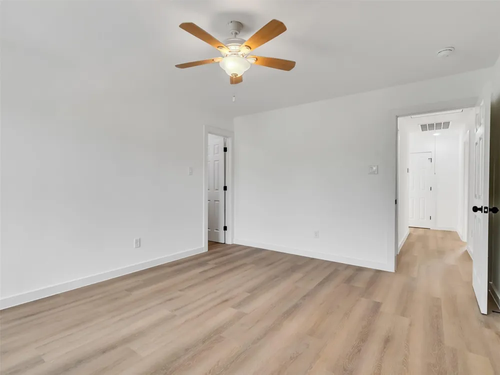 8102 Crestview Unit A/B Drive Houston, TX 77028