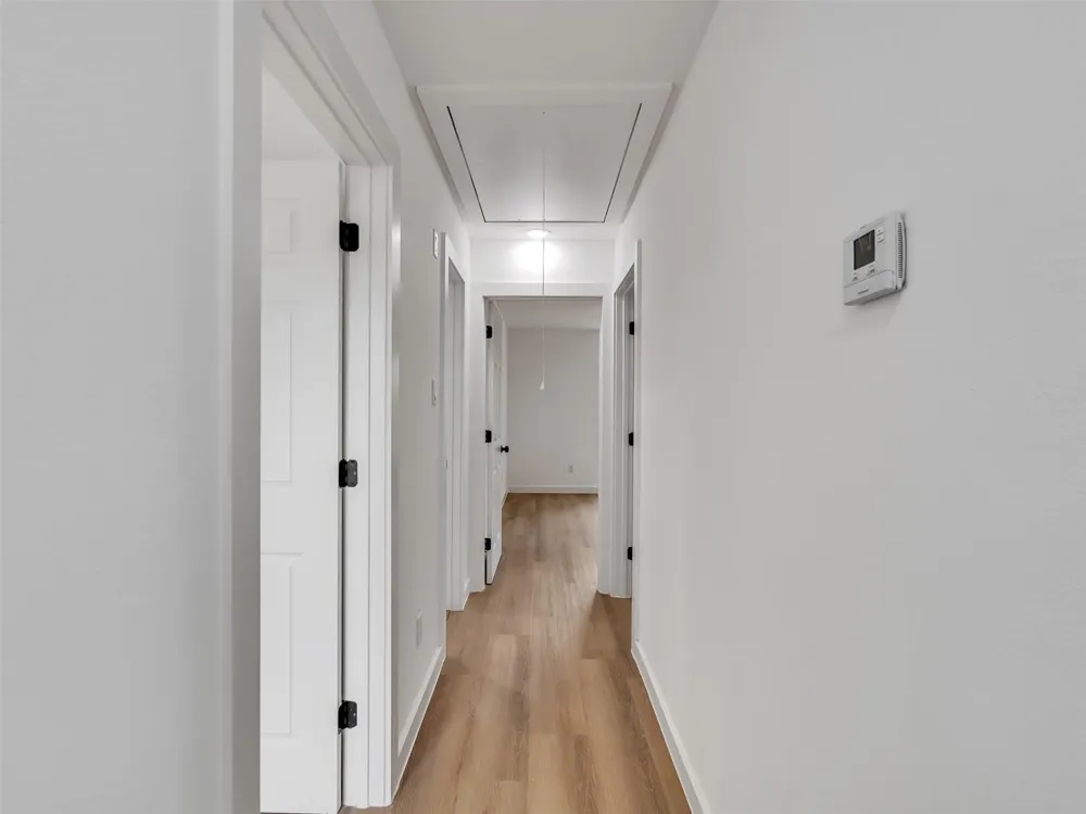 8102 Crestview Unit A/B Drive Houston, TX 77028