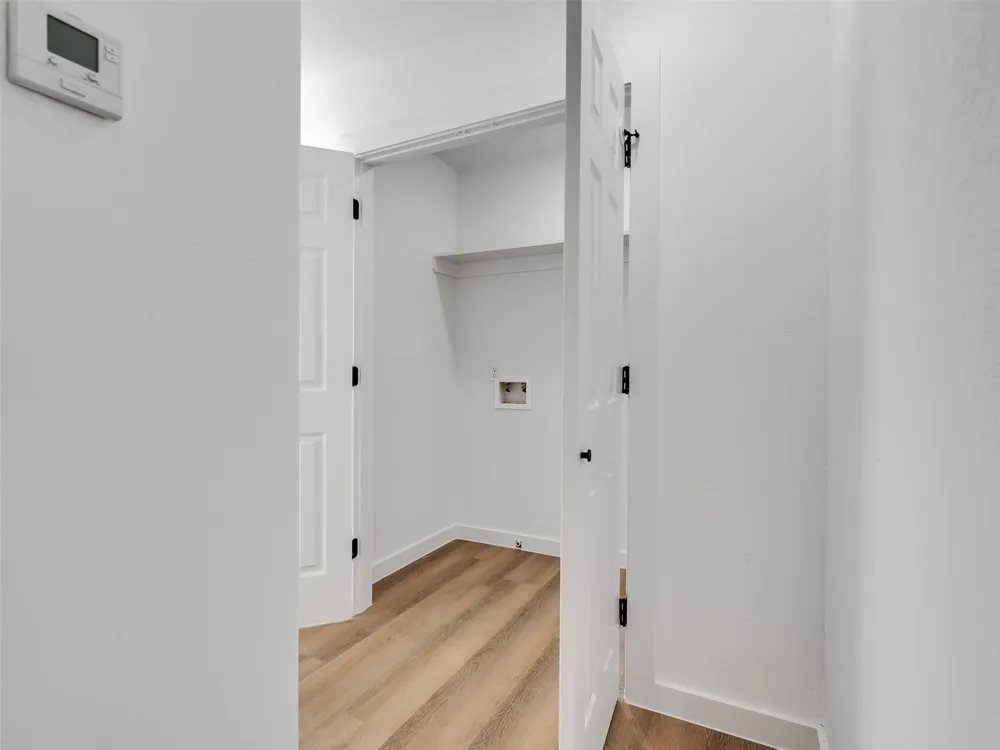 8102 Crestview Unit A/B Drive Houston, TX 77028