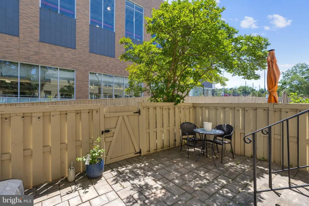3740 KELLER AVENUE Alexandria, VA 22302
