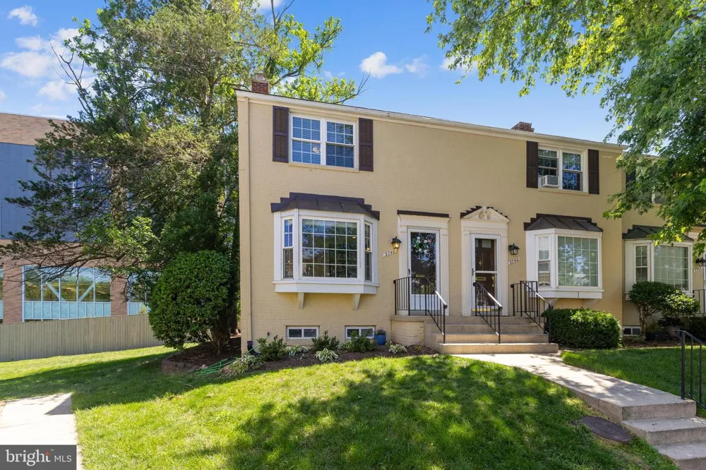 3740 KELLER AVENUE Alexandria, VA 22302
