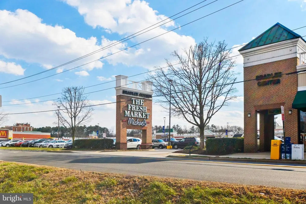 3740 KELLER AVENUE Alexandria, VA 22302