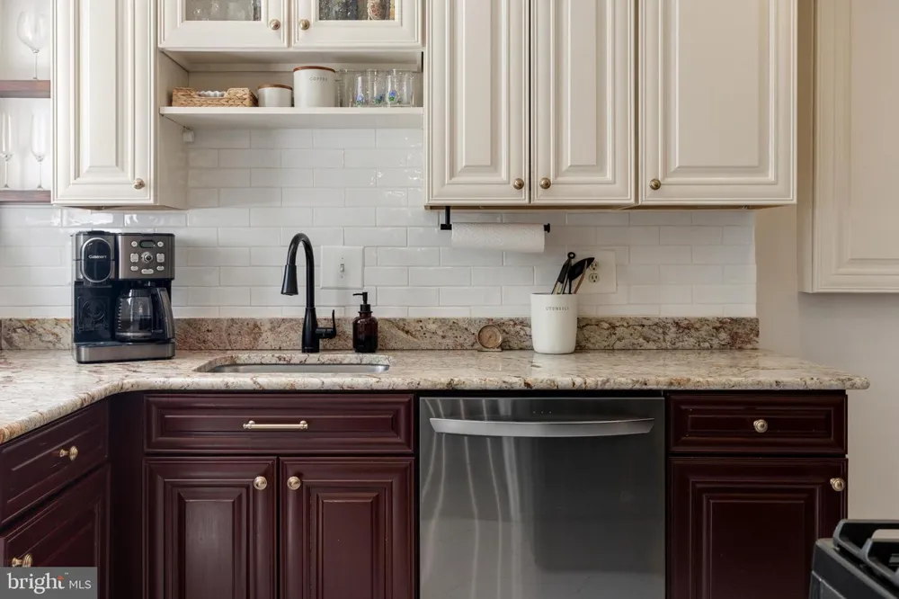 3740 KELLER AVENUE Alexandria, VA 22302