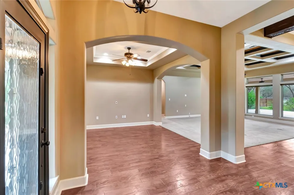 249 Post Oak Bend Inez, TX 77968