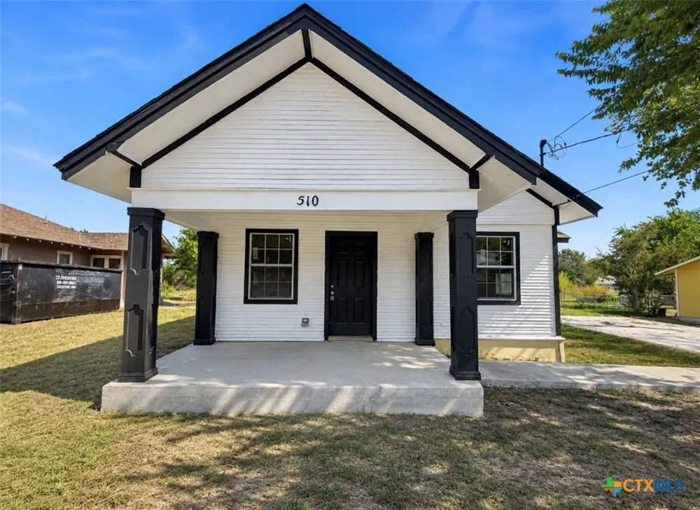 510 E Pine Street Seguin, TX 78155