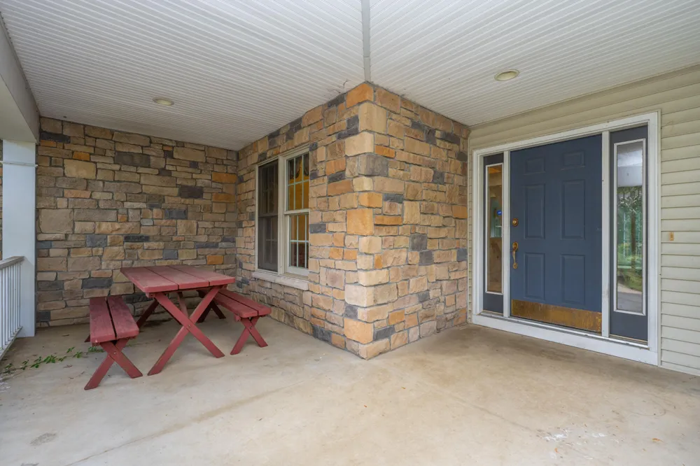 5789 Rolling Pines Court Kalamazoo, MI 49009