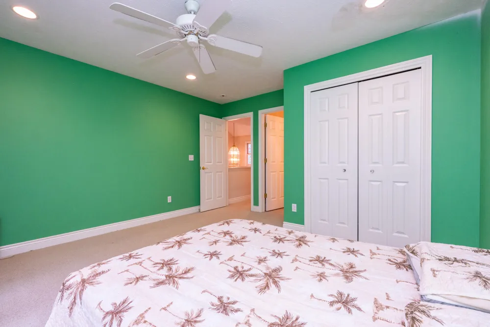 5789 Rolling Pines Court Kalamazoo, MI 49009