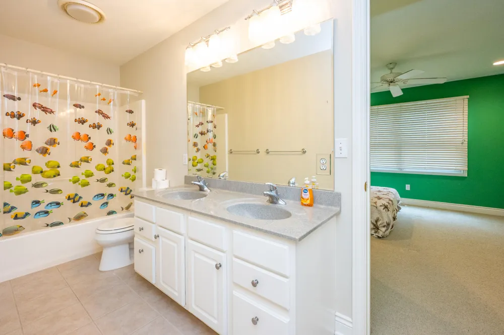5789 Rolling Pines Court Kalamazoo, MI 49009