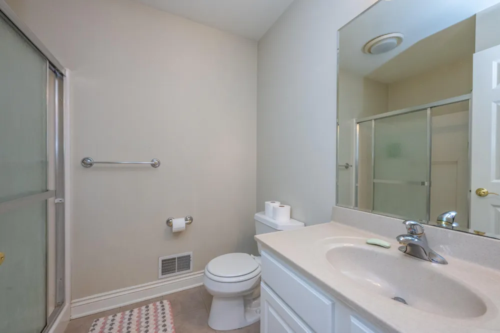 5789 Rolling Pines Court Kalamazoo, MI 49009