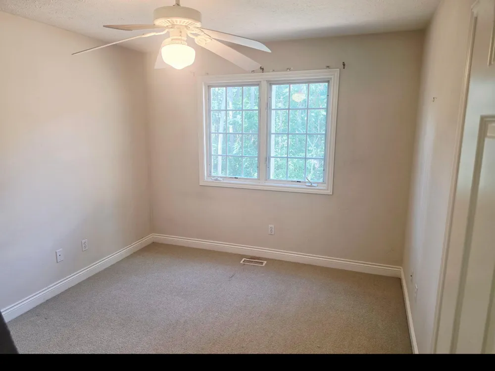 5789 Rolling Pines Court Kalamazoo, MI 49009
