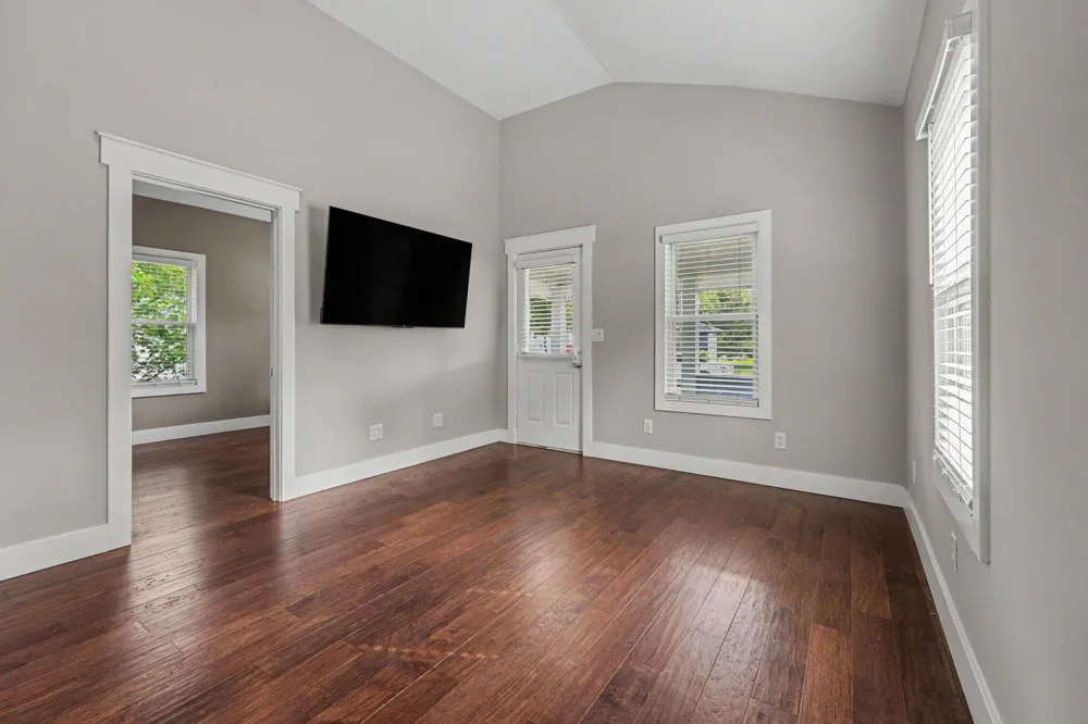 327 Lewis Street Rockford, MI 49341