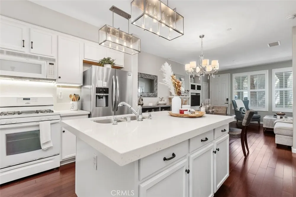 25 Platinum Ladera Ranch, CA 92694