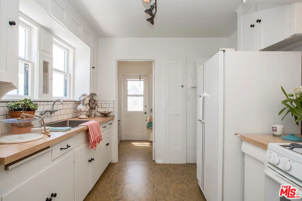 2418 4th Street Santa Monica, CA 90405