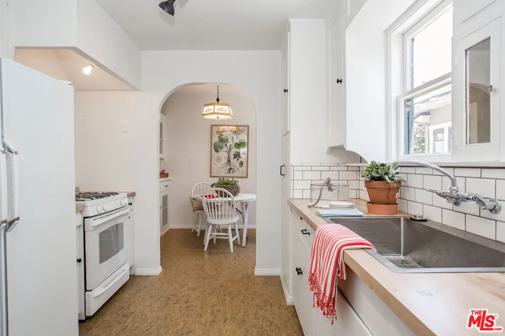 2418 4th Street Santa Monica, CA 90405