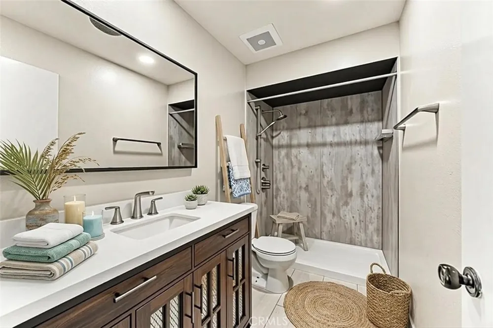 805 Temple Terrace #301 Los Angeles, CA 90042
