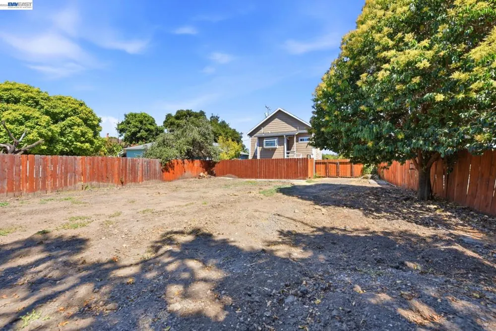 22729 Yolo St Hayward, CA 94541