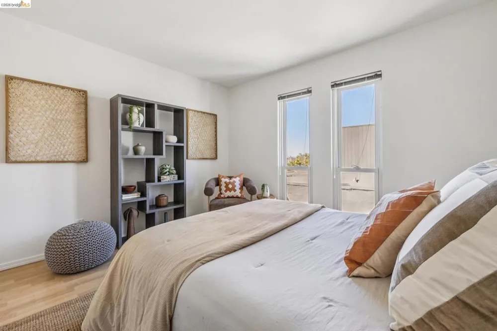 385 Jayne Ave #301 Oakland, CA 94610