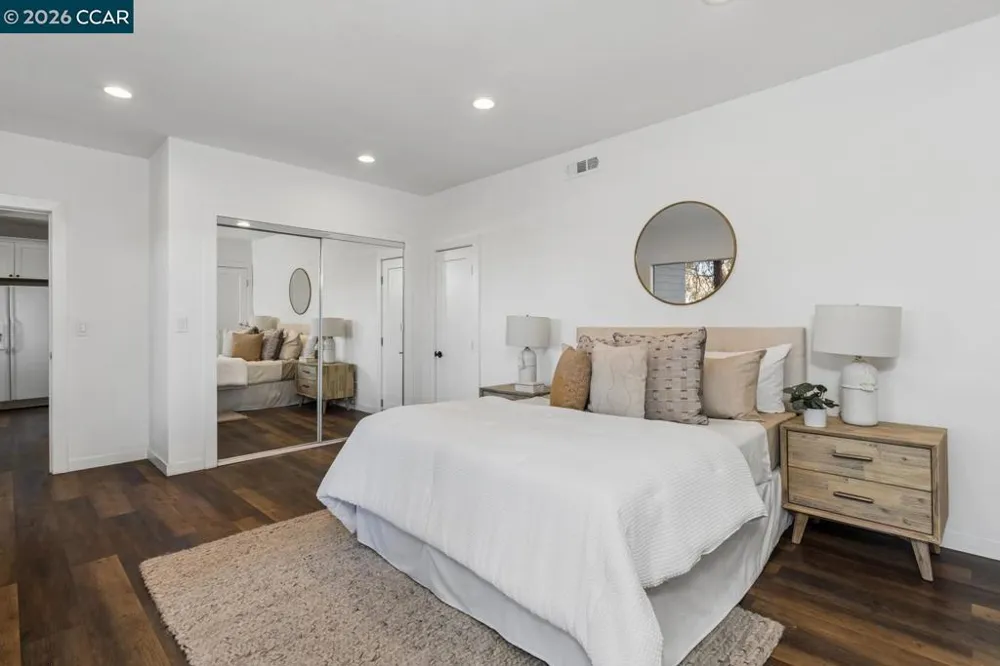16 Ruth Court Lafayette, CA 94549