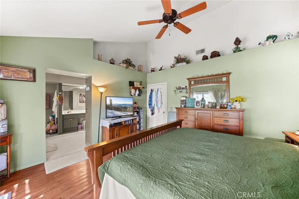 7266 Linares Ave Jurupa Valley, CA 92509