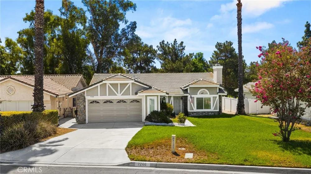 7266 Linares Ave Jurupa Valley, CA 92509