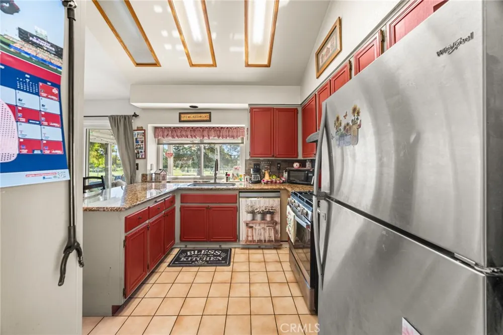 7266 Linares Ave Jurupa Valley, CA 92509