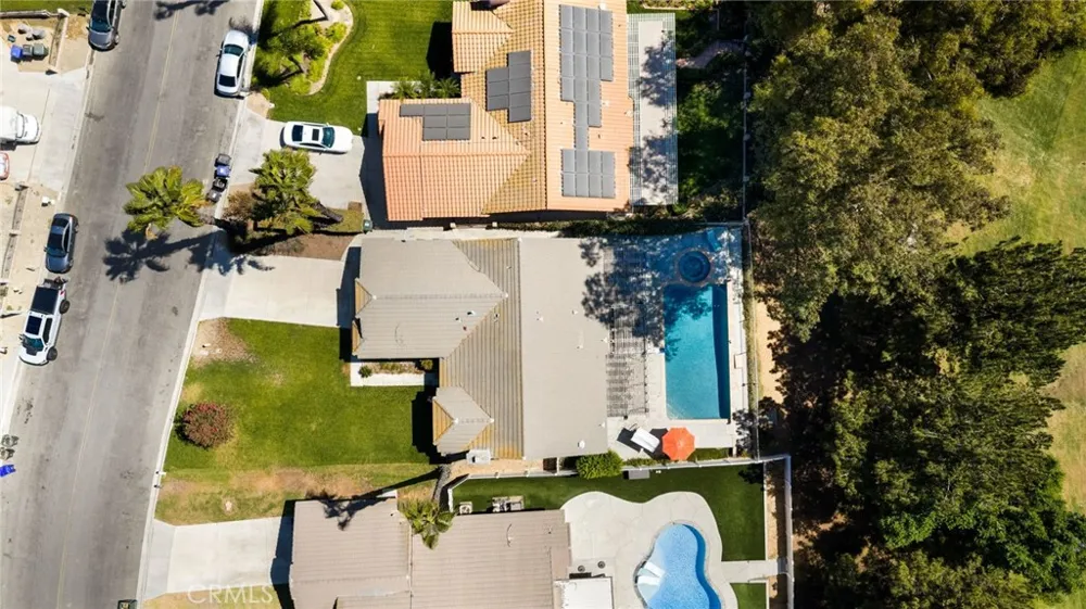 7266 Linares Ave Jurupa Valley, CA 92509