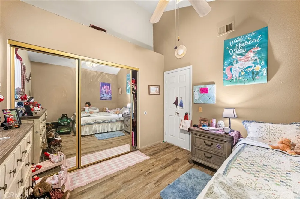 7266 Linares Ave Jurupa Valley, CA 92509