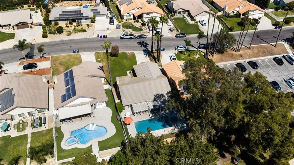 7266 Linares Ave Jurupa Valley, CA 92509