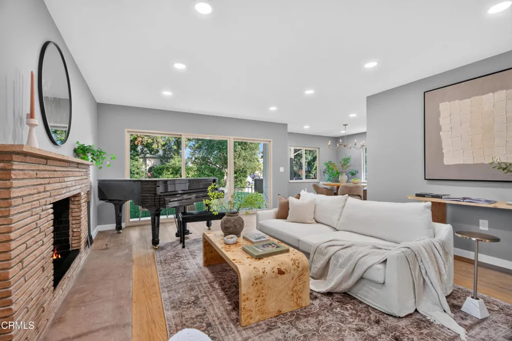 2182 Oakdale Street Pasadena, CA 91107