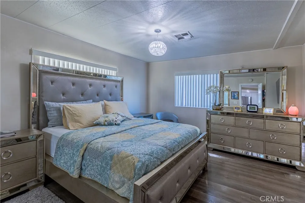 8509 Beverly Blvd, SPC 16 Pico Rivera, CA 90660