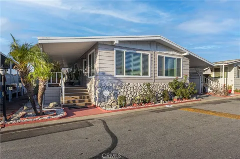 8509 Beverly Blvd, SPC 16