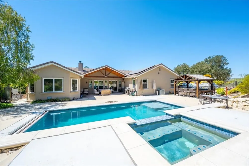 9960 Sunfish Paso Robles, CA 93446