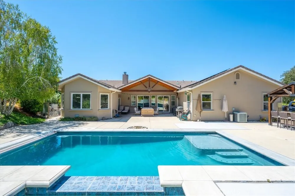 9960 Sunfish Paso Robles, CA 93446