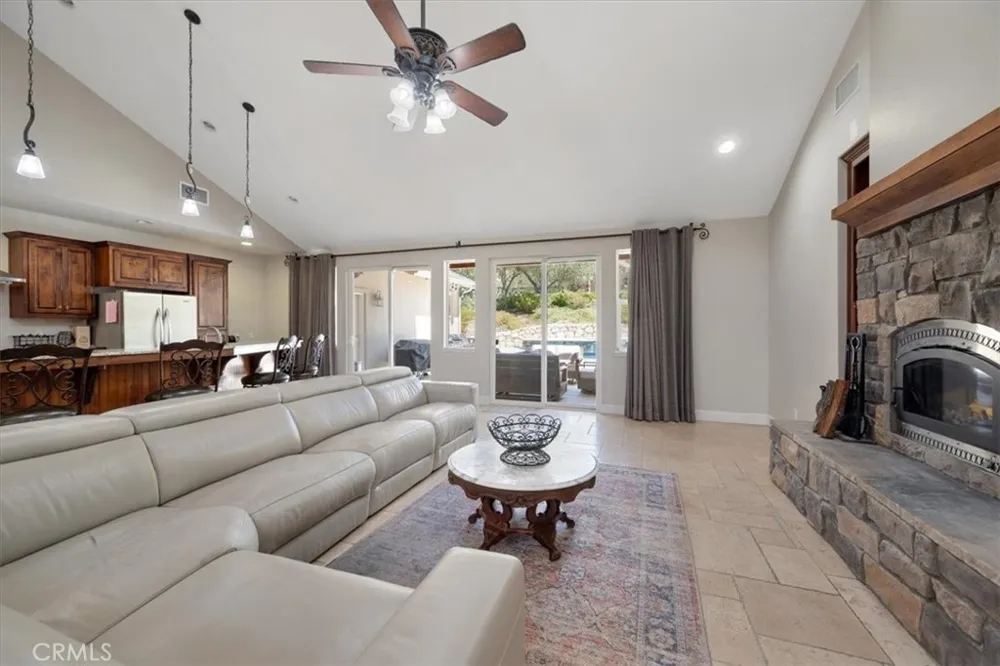 9960 Sunfish Paso Robles, CA 93446