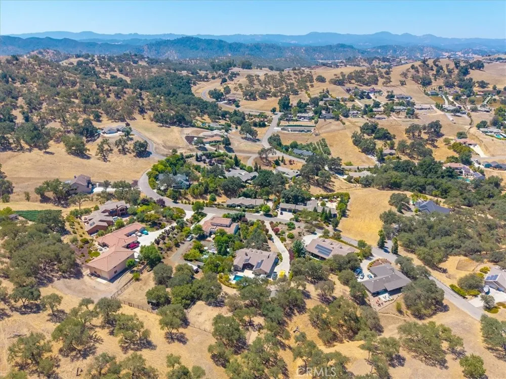 9960 Sunfish Paso Robles, CA 93446
