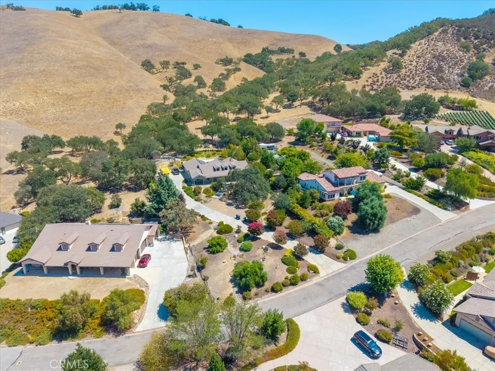 9960 Sunfish Paso Robles, CA 93446