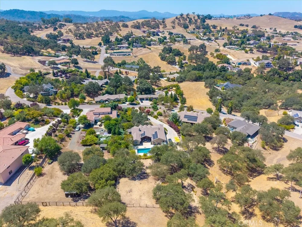 9960 Sunfish Paso Robles, CA 93446