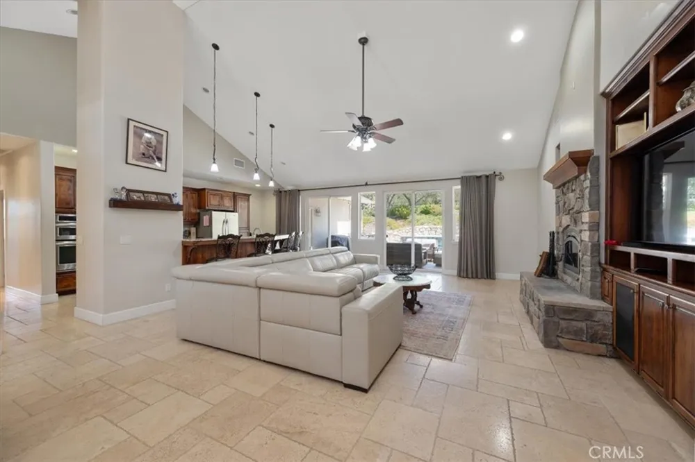 9960 Sunfish Paso Robles, CA 93446