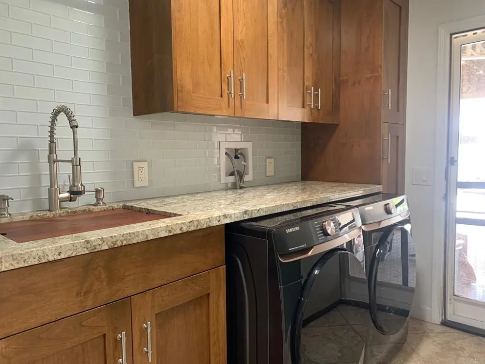 2496 Rudder Rd. Oceanside, CA 92054