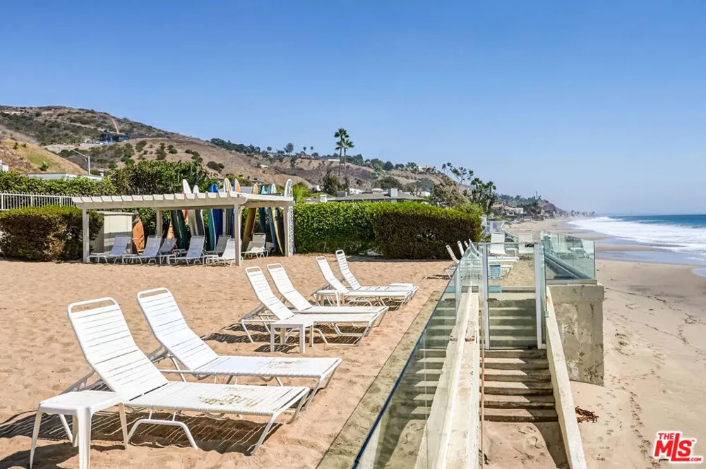 22548 Pacific Coast Highway #408 Malibu, CA 90265