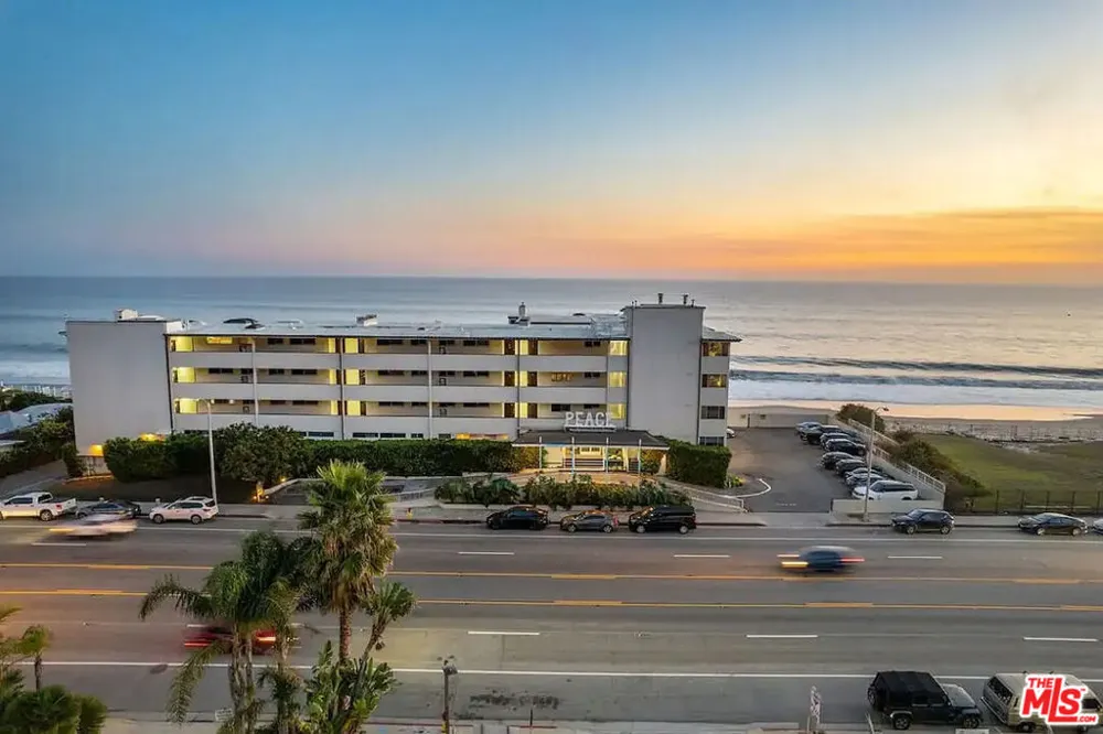 22548 Pacific Coast Highway #408 Malibu, CA 90265