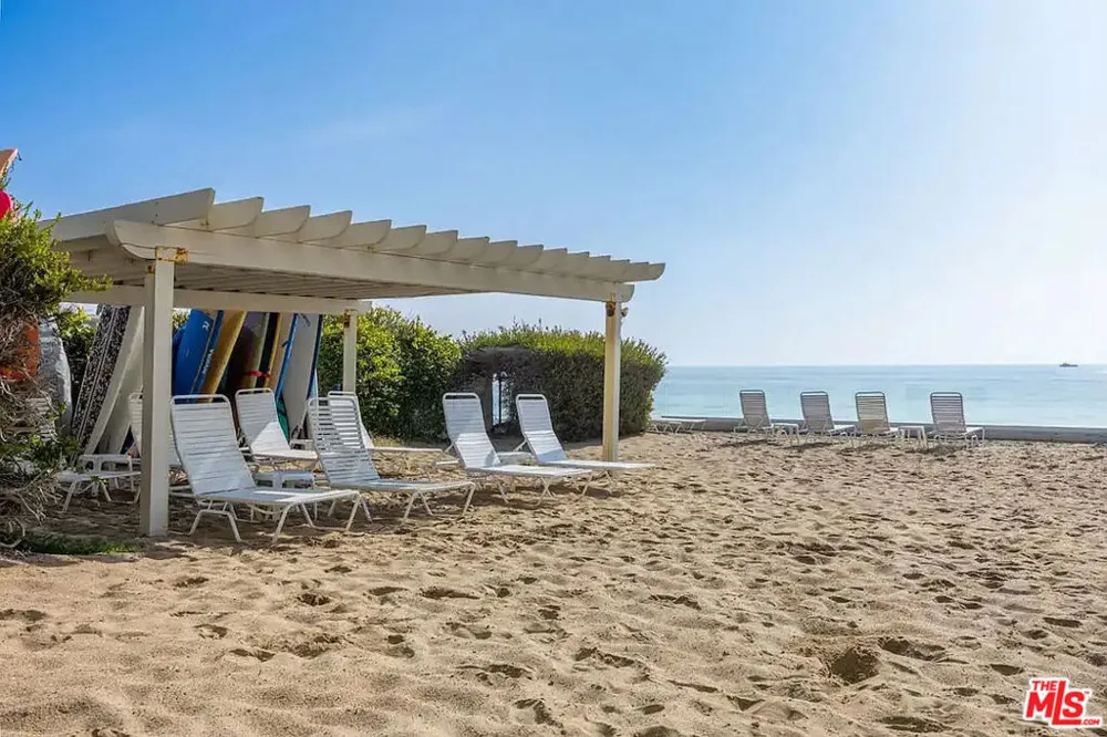 22548 Pacific Coast Highway #408 Malibu, CA 90265