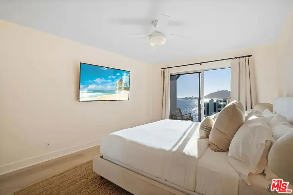 22548 Pacific Coast Highway #408 Malibu, CA 90265