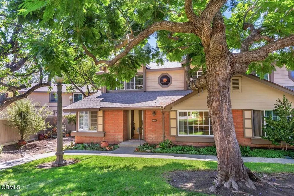 8645 Twin Rivers Drive Ventura, CA 93004