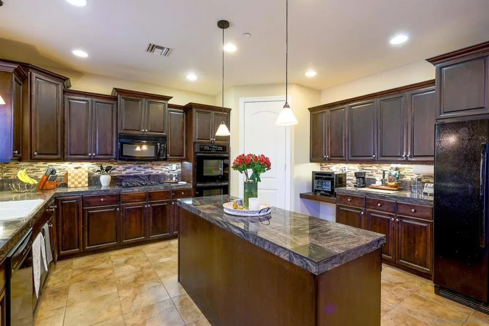 3436 Laurashawn Ln Escondido, CA 92026