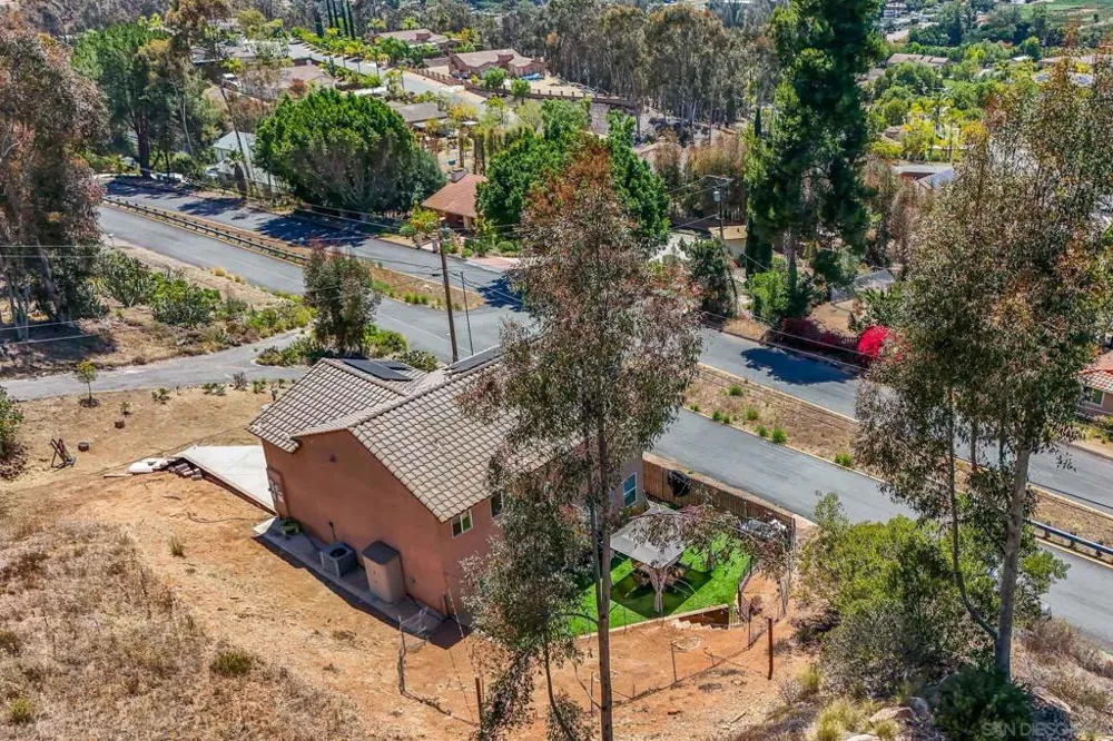 3436 Laurashawn Ln Escondido, CA 92026